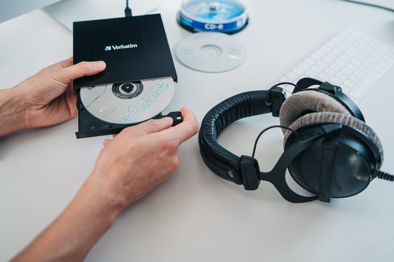 Verbatim External Slimline CD/DVD Writer